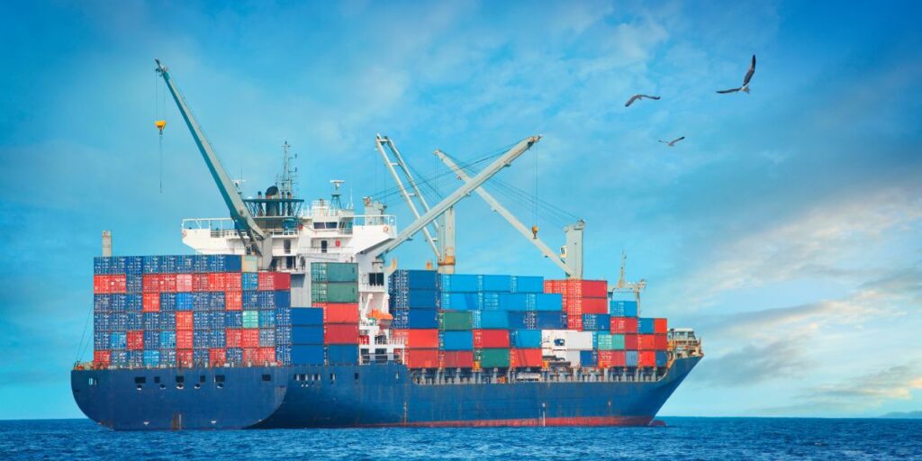 How can I Send Cargo from Dubai to UK?